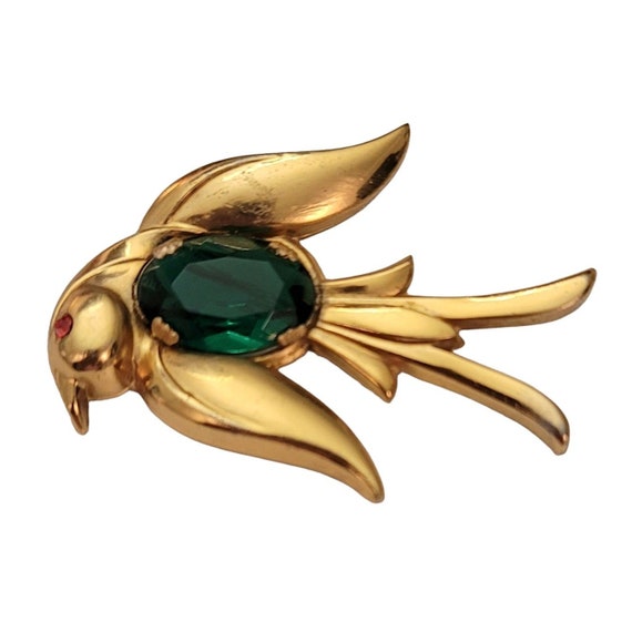 Coro Pegasus Gold Tone Repousse Green Open Back Rhinestone Swift Bird Brooch Pin, Signed E753