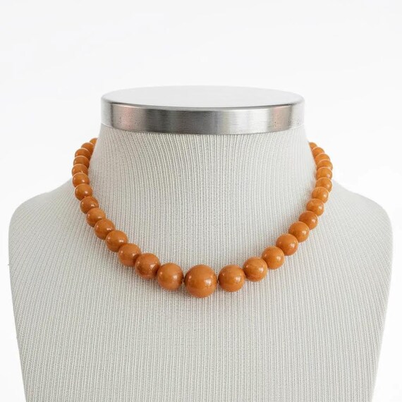 Butterscotch Bakelite Knotted Graduated Bead Strand 14K Gold Clasp, 18" L, J436