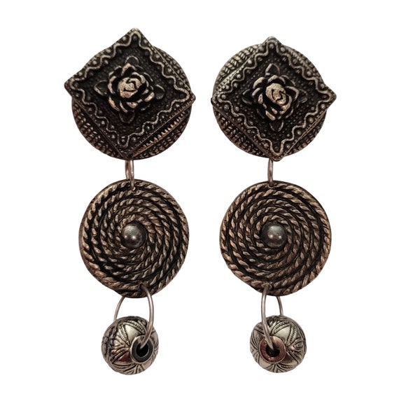 Jeff Lieb Silver Tone Metal Round Rose Disc Bead Clip On Earrings, Signed E736