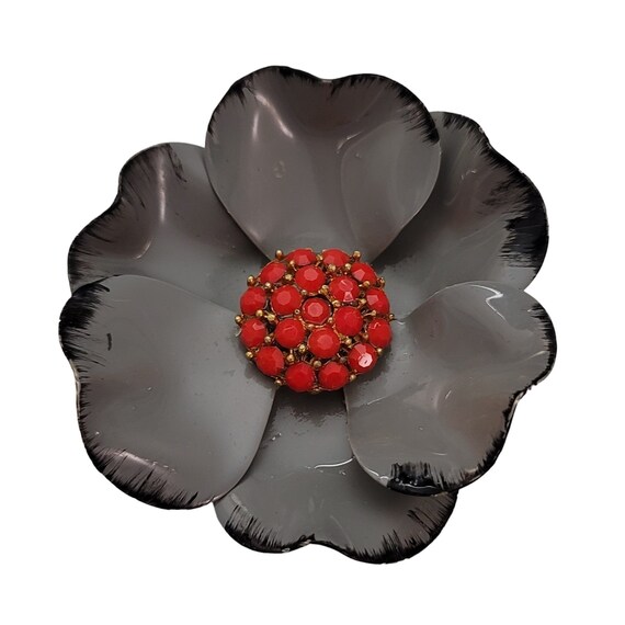 Vintage Scarlet Red Rhinestone And Gray Metal Flower Brooch Pin E650