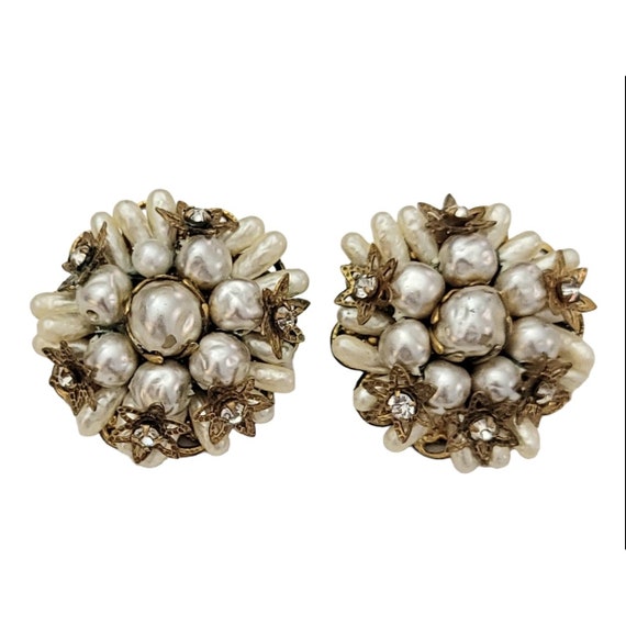 Robert Vintage Faux Pearl Rose Montees Rhinestones Beaded Cluster Clip-On Earrings, Signed K403