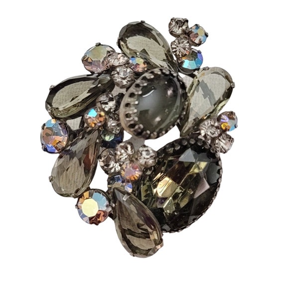 Regency Silver Tone HTF Smoky, Clear Prong Set Rhinestone Cluster Brooch Pin, Signed K820