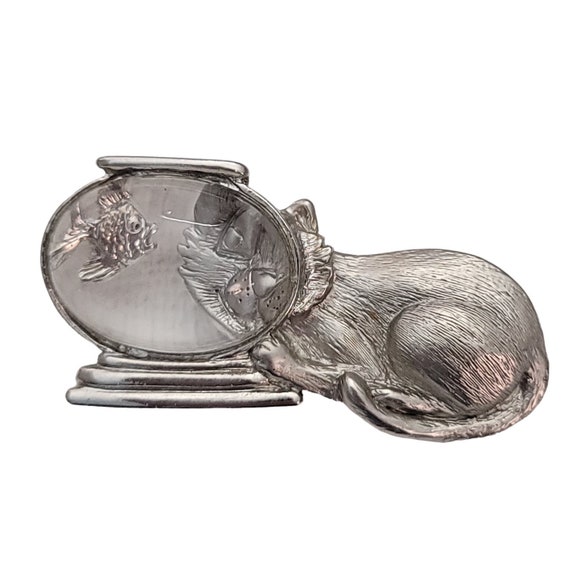 JJ Jonette Vintage Silver Tone Clear Lucite Cat and Fishbowl Brooch Pin, Signed E951