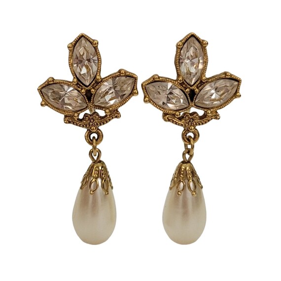 1928 Brand Faux Pearl Dangle Clear Rhinestones Clip-On Earrings 1.8” L E212