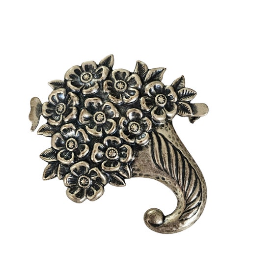 Silver Tone Vintage Repousse Cornucopia Of Flowers Brooch Pin L180