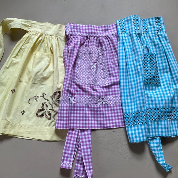 3 Vintage Half Aprons 1940s 1950s