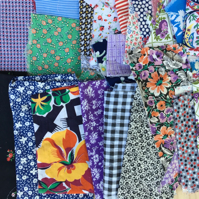 Vintage Fabric Scraps Pieces Quilting Crafts 2 lbs
