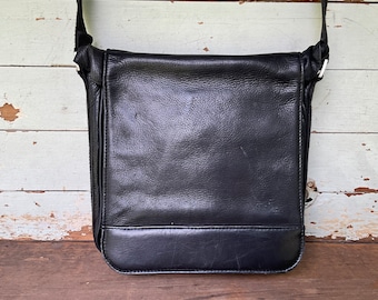 Wilson's Black X Body Purse