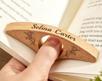 Personalised Book Page Holder, Wooden Thumb Book Page Holder with Birth Flower, Reading Accessories Bookish Gifts for Book Lovers Readers