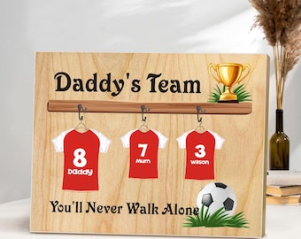 Personalised Dad Gifts Football Family, Choose Your Team Colours Wooden Plaque Fathers Day Football Gifts for Daddy Dad Grandad