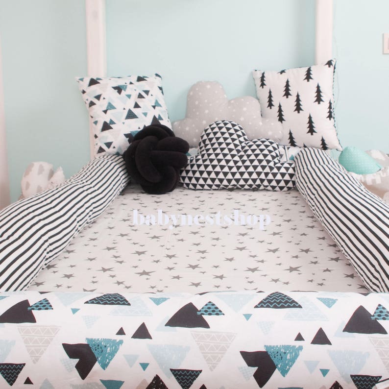 Set Of 4 Twin Or Full Queen Size Montessori Floor Bed Image 0