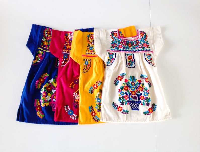 Mexican Baby/Toddler/Girl Dress Embroidered Handmade Different Sizes Tunic Style Hot Pink, Yellow, Royal Blue and Beige imagem 7