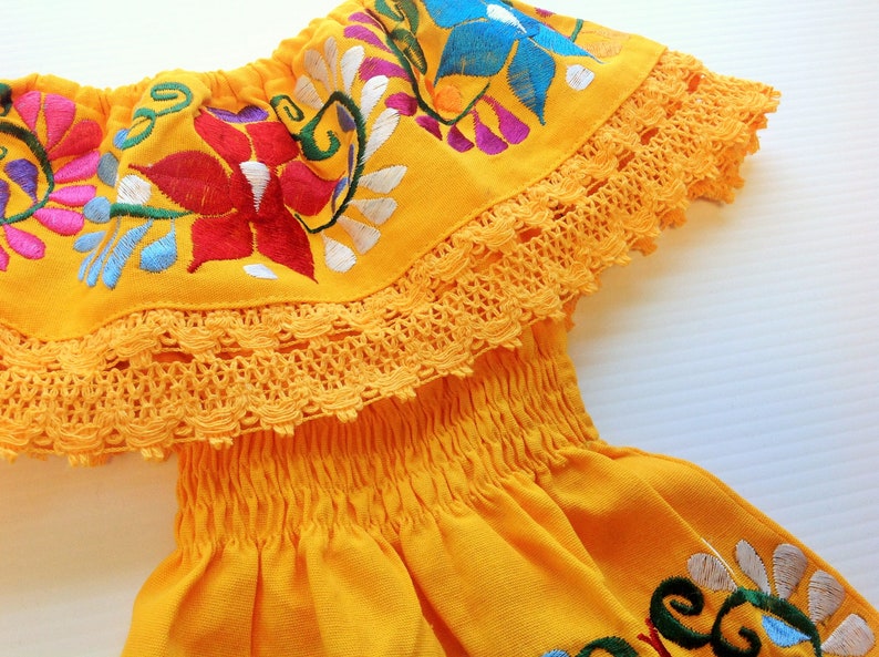 Vestido Bebe Mexicano Amarillo Bordado Hecho A Mano Diferentes Tallas image 4