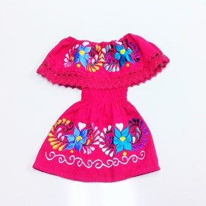 Vestido Bebe Mexicano Rosa Fuerte Bordado Hecho A Mano Diferentes Tallas Fucsia