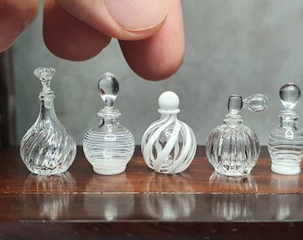 Bouteilles en verres 5 styles pour Maison de poupée Miniature ou collection de verres miniatures