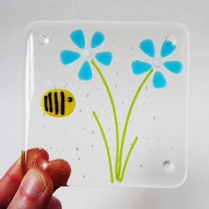 Bee and flower coaster, fused glass coaster, drinks mat, fused glass bumble bee, gift for her