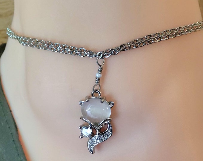 NEW - Vixen's Radiance: Stainless Steel Anklet with Cat's Eye and Cubic Zirconia Vixen, Vixen Hotwife Anklet