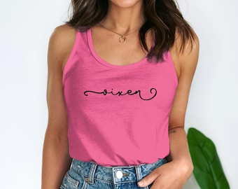 Camiseta de espalda cruzada Vixen: estilo minimalista y chic