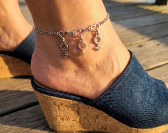 Hotwife Swinger Anklet: Gender Charms on aStainless Steel Chain