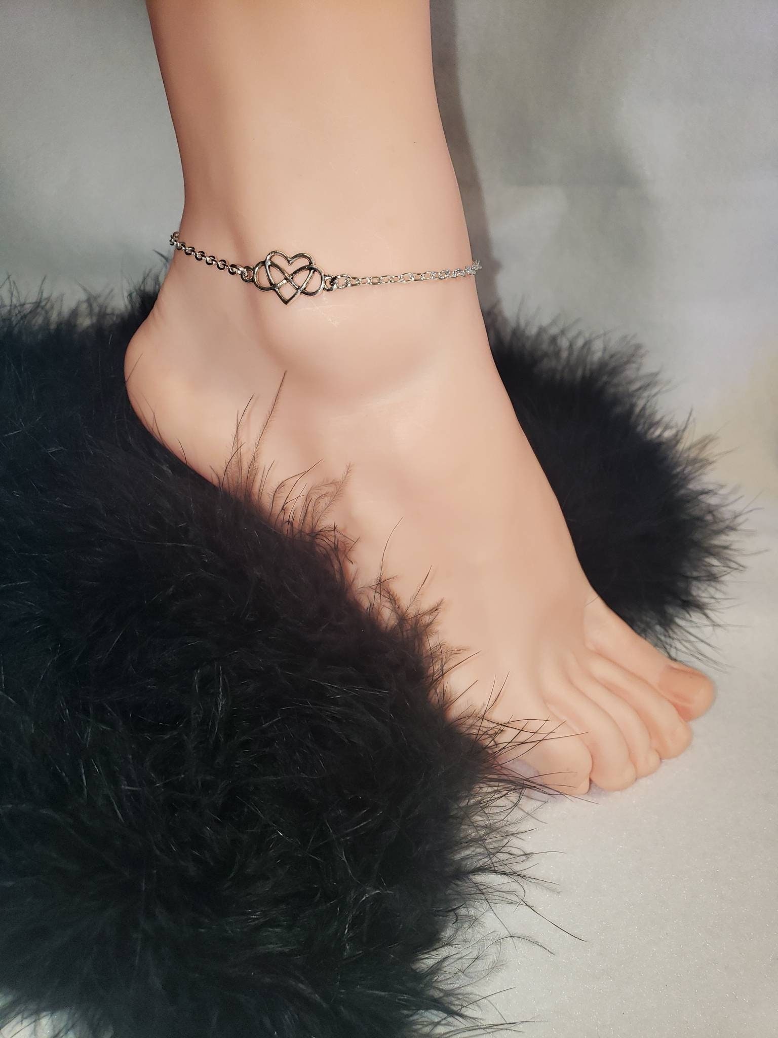 Hotwife Satin and Steel Anklet With Vixen Fox Charm MFM, Threesome,  Swinger, Hot Wife, QOS, Queen of Spades, BBC, Jewelry, Bracelet - Etsy