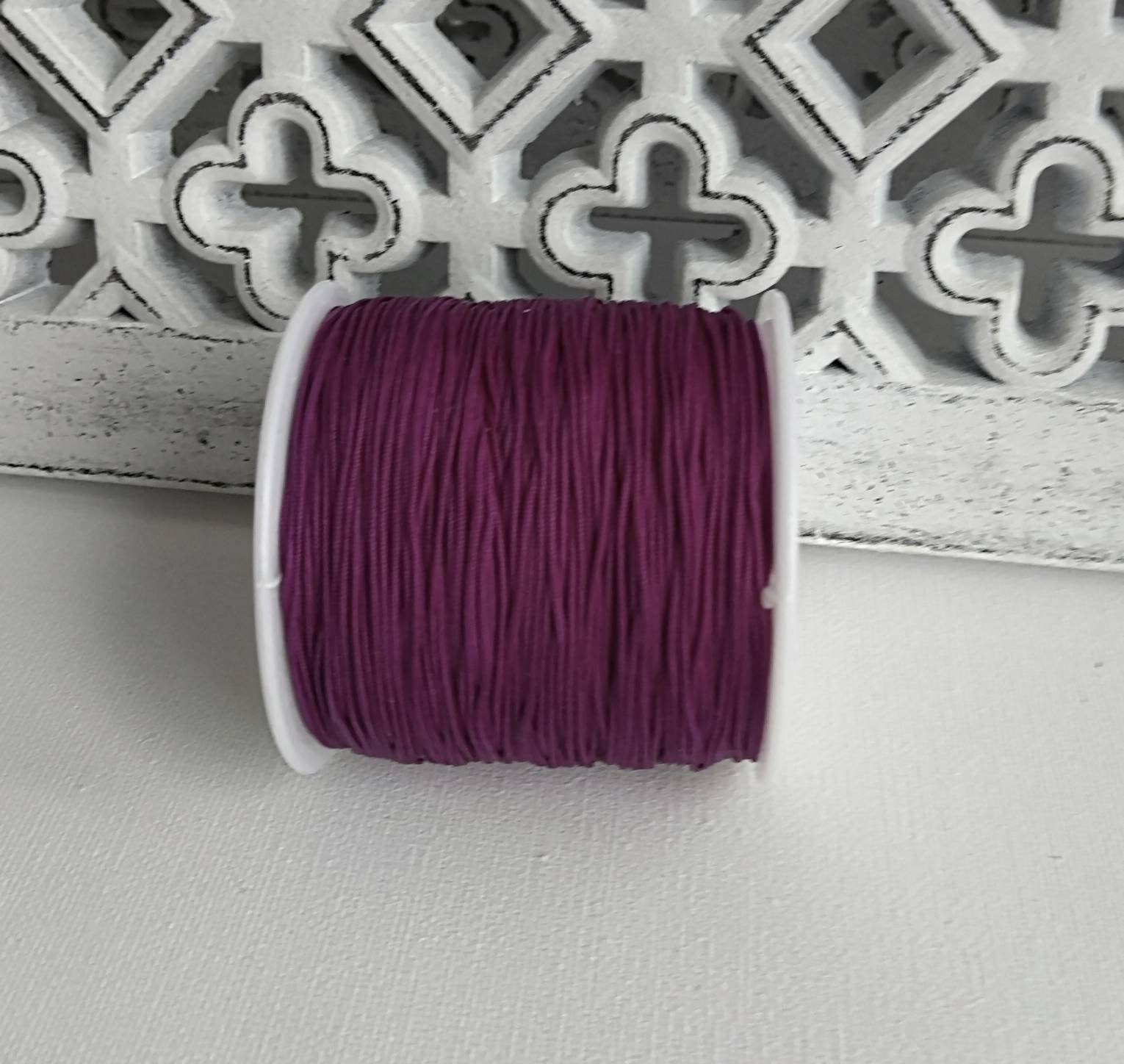 HTAIGUO Cordon élastique en nylon de 0,8 mm pour bracelet en nylon satiné  Cordon décoratif en nylon Cordon à tricoter à la main Corde de fil de  perles Corde de bracelet pour