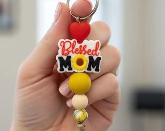 New Mom Keychain Charm/Blessed Mom Dipper Bag Charm Keychain /Silicone Beaded Keyring/ w Custom Name for New Parents