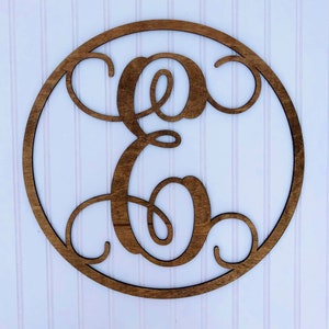 Letrero de madera con monograma, monograma de una sola letra, carta de monograma de vid circular, placa de puerta, letrero de guardería, letras de decoración de pared