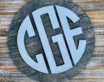 Circle Monogram Sign, Personalized Door Hanger, Family Wood Name Sign, Custom Sign, Shiplap Farmhouse Sign, Housewarming, Wedding Gift