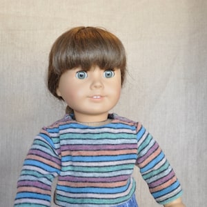 Top and jean outfit for 18&quot; dolls, fits American Girl, Our Generation and similar dolls.