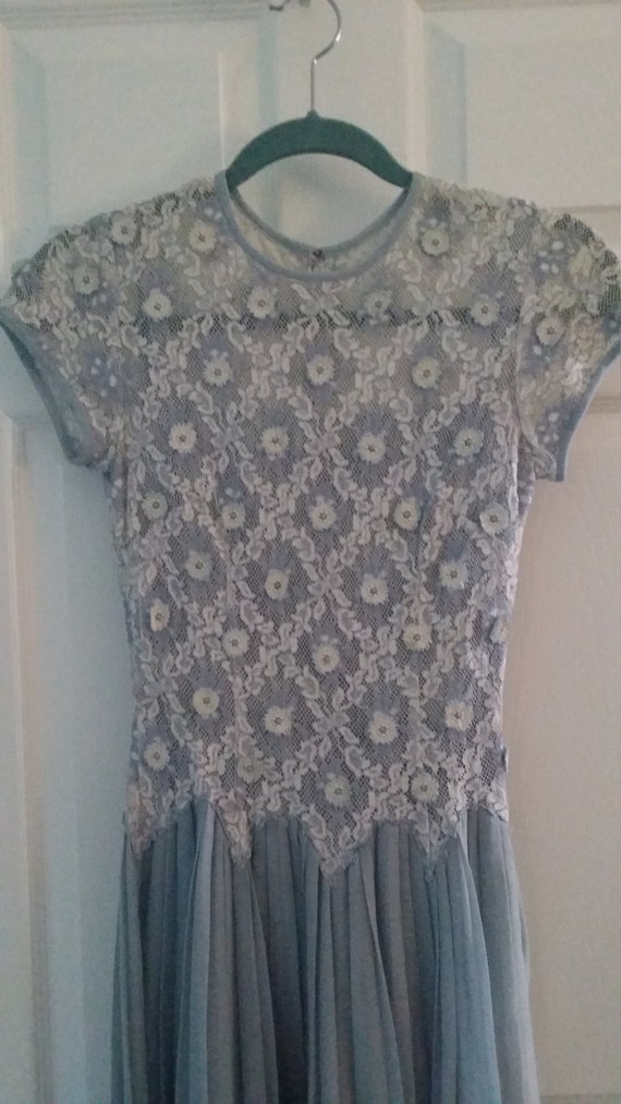 Carlye Vintage Lace and Linen dress size 0