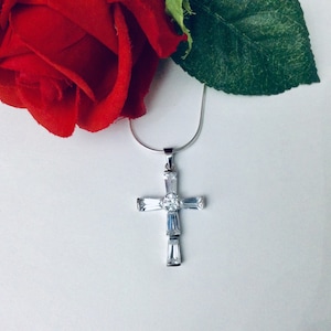 925 Sterling Silver Cross Pendant with Cubic Zirconia & Italian Sterling Silver Necklace, Perfect Cross Jewellery Gift for Special Occasion