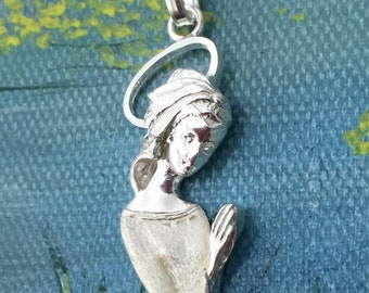 925 Sterling Silver Virgin Mary Pendant, Jewellery Gift for First Communion, Confirmation, or Any Special Occasion