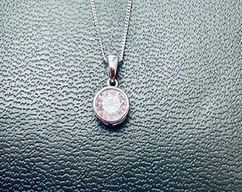 スターリングシルバーキュービックジルコニアネックレス：ハンドメイド 