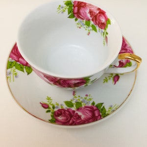 Teacup  and Saucer.ROYAL ELFEDA.Fine Porcelain.Vintage.