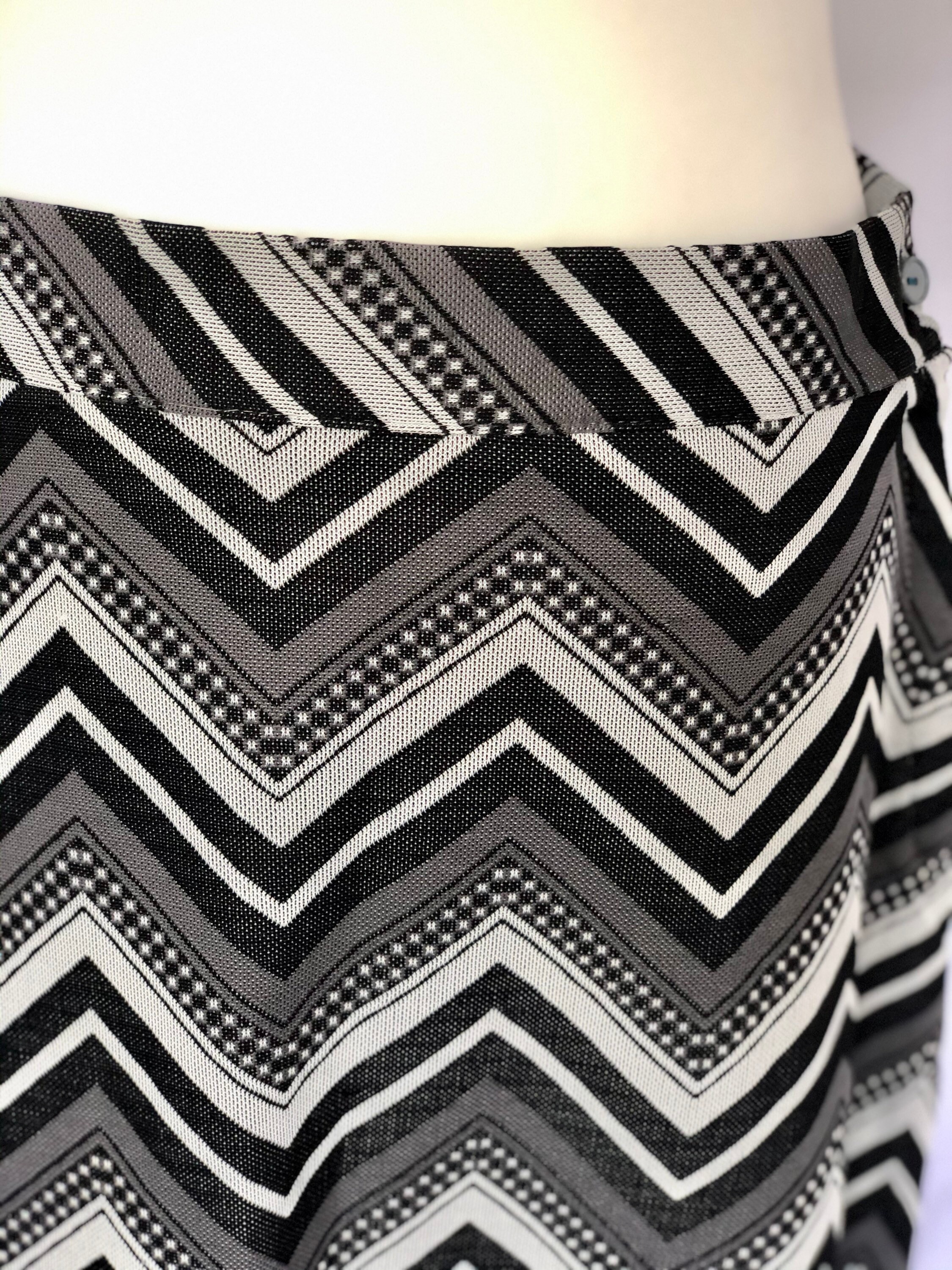 Vintage 1960's Skirt Black & White Skirt Zig Zag Skirt - Etsy UK