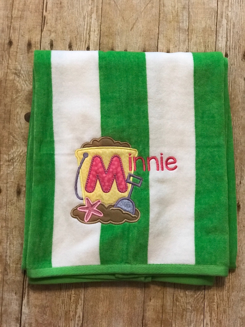 Monogrammed Beach Towel Gift Set Personalized Pool Towel and Etsy 日本