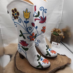 Handmade Leather Suzani Boots: Floral Embroidered Platform Boots