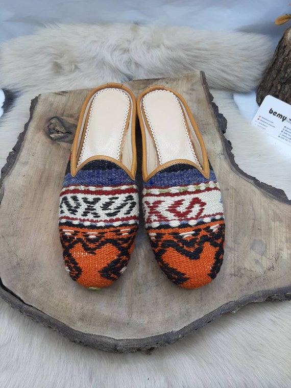 LV Cosy leather mules & clogs