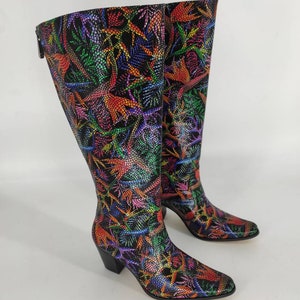 Handmade Suzani Leather Cowboy Boots: Custom Made Cowgirl Fashion