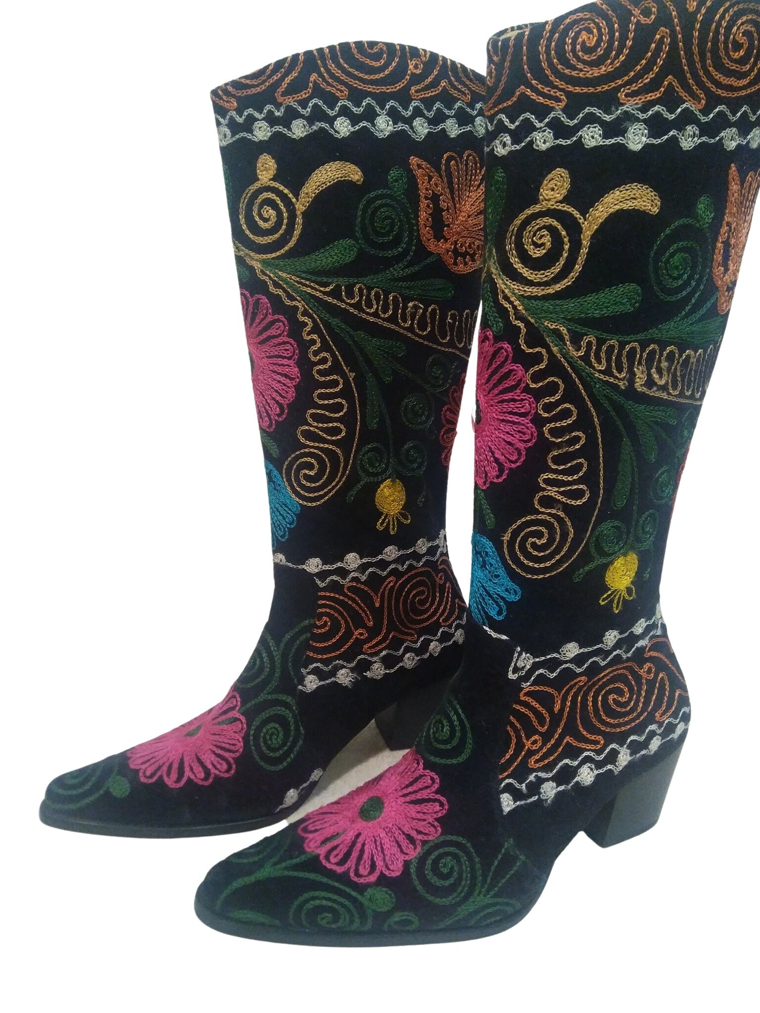 custom embroidered cowboy boots