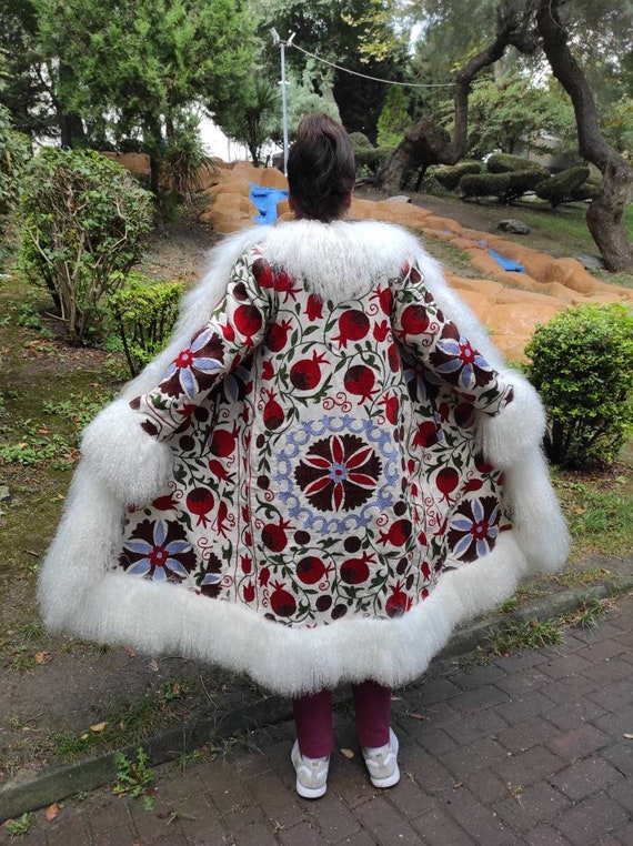 Handmade Suzani Shearling Coat: Vintage Afghan Style - Etsy UK