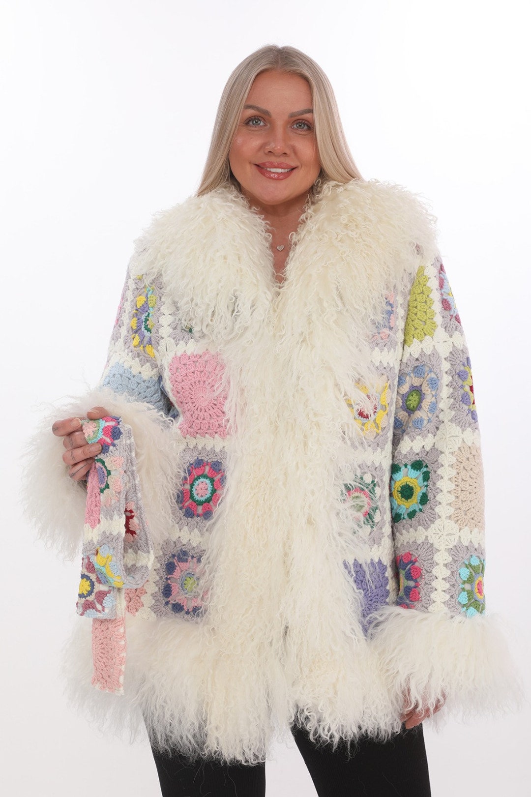 Chaqueta de crochet hecha a mano: ribete de piel mongola, abrigo