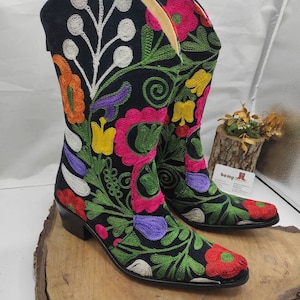 Handembroidered Leather Men&#39;s Boots, Cowboy Style, Western Boots, Custom Made, FREE SHIPPING