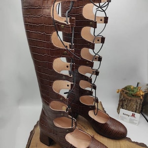 Handmade Knee High Leather Boots: Custom Lace Up Design