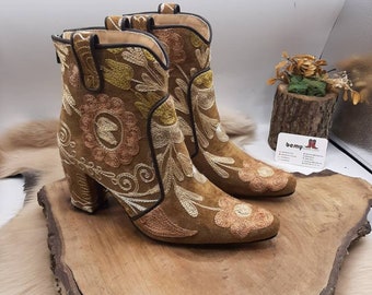 Handmade Suzani Ankle Boots: Floral Embroidered Leather Booties