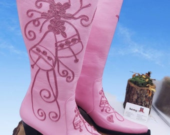 Frozen cowgirl cheap boots