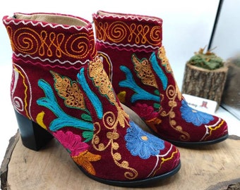 Ankle Boots, Suzani Boots, Vintage Shoes, Embroidery Shoes, Ankle Booties, Size 10 Us, Unique Boots, Boho Fashion, Chunky Boots, Outlet Sale