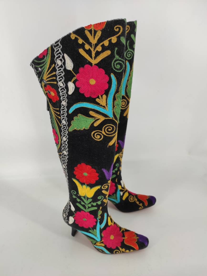 suzani boots