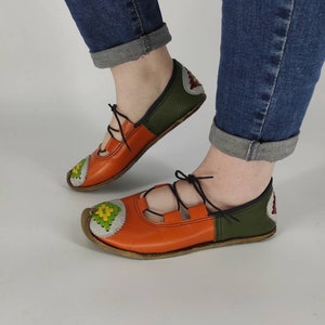 Lace-Up Leather Sandals: Handmade Turkish Yemeni Shoes