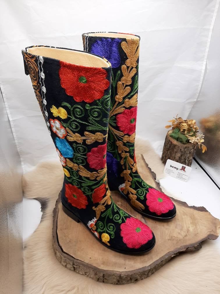 Turkish Embroidered Boots - Etsy display picture 1
